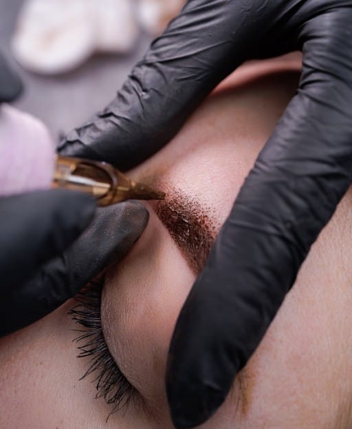 Permanente make-up behandeling bij Nouvelle Cosmétique